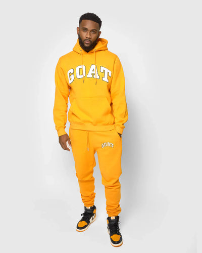 Arch Logo Chenille Sweatsuit (Yellow Toe)