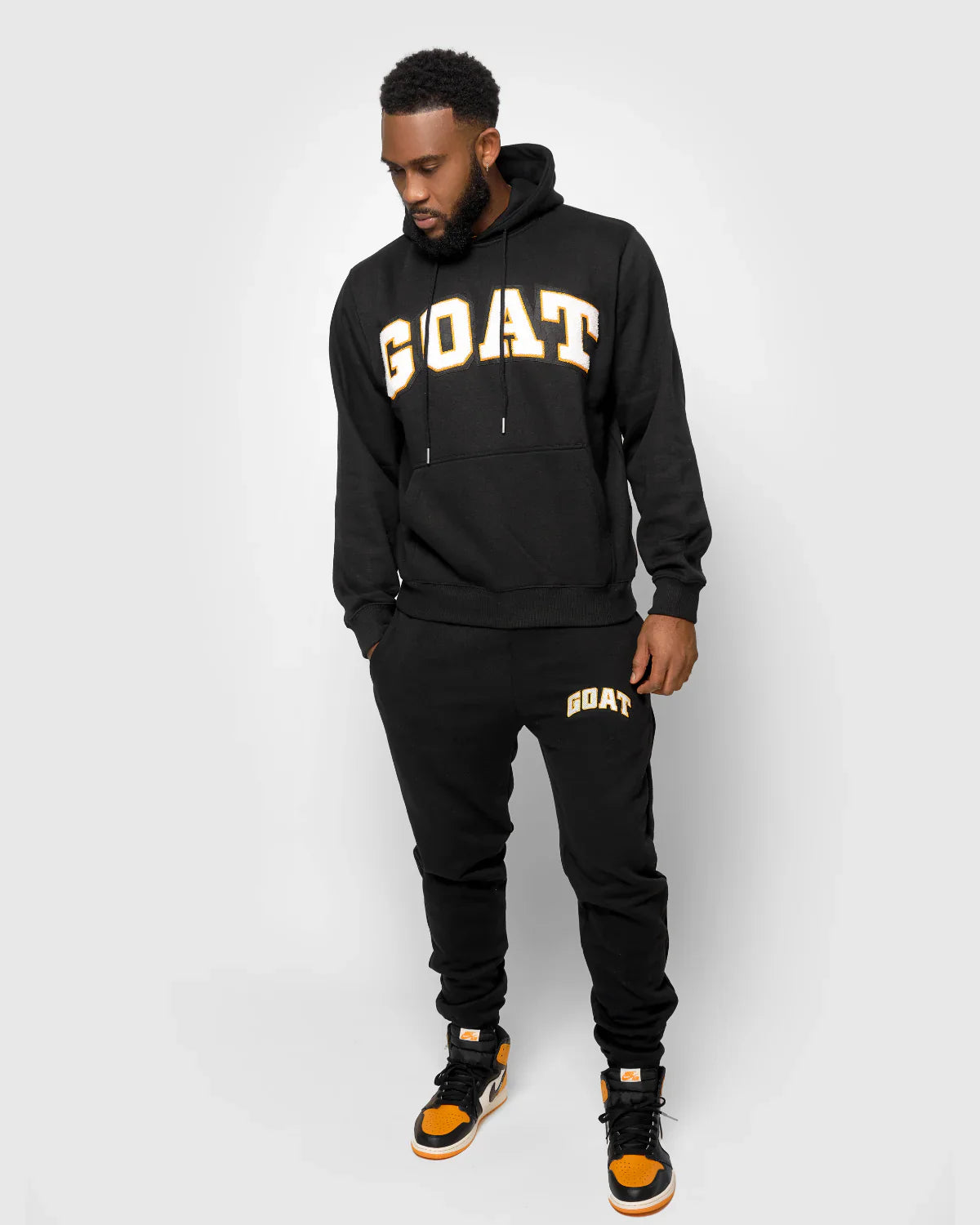 Arch Logo Chenille Sweatsuit (Black and Yellow Toe)